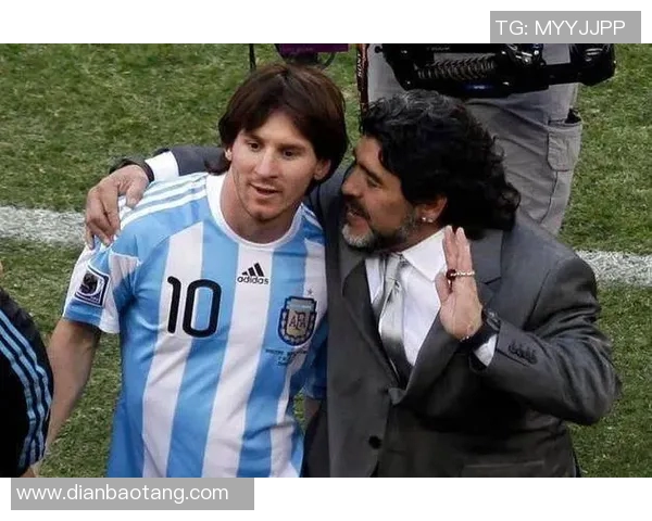 足球巨星携手拍摄挑战视频 展现超凡默契与竞技风采